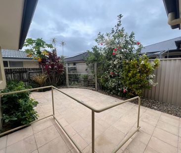 Modern 3-Bedroom Home in Central Ballina - Photo 4