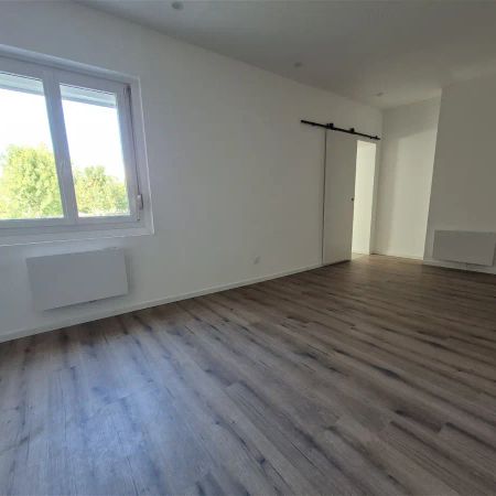 Location appartement 3 pièces - 44m² à Auchel (62260) - Photo 3
