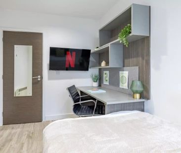 Premium 2 Bed Apartment - Photo 5