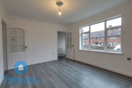 3 bed Mid Terraced House for Rent - Photo 4