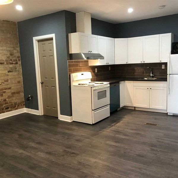 For Lease - 1272 Danforth Avenue Unit# 1, Toronto, Ontario - Photo 1