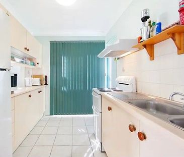 10/354 Ross River Road, Cranbrook - Photo 1