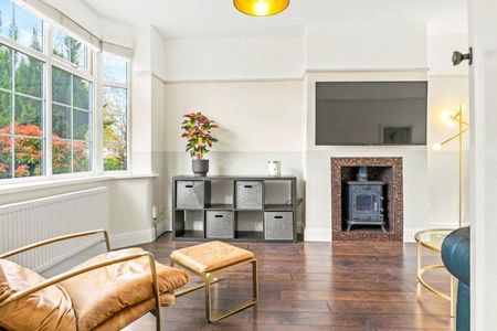 3 bedroom semi-detached house to rent - Photo 4