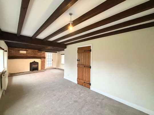 3 Bed Detached Cottage with Substantial Plot and Outbuildings - Photo 1