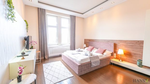 Charmante vollmöblierte Wohnung- mit Lift! - Photo 1