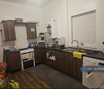 2 bedroom terraced house to rent - Photo 4