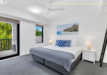 FURNISHED RESORT STYLE APARTMENT, A STONES THROW AWAY FROM THE BEACH! - Photo 4