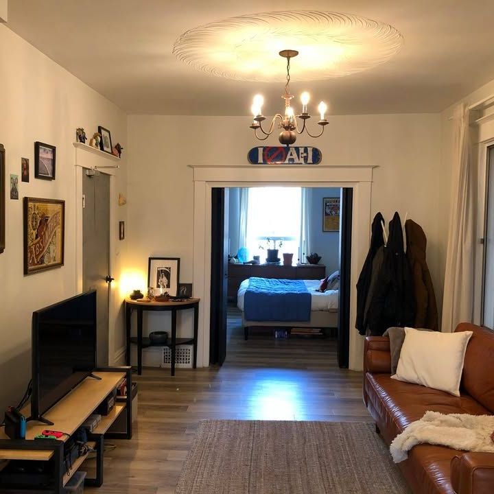 For Lease - 222 Oakwood Avenue Unit# 1, Toronto, Ontario - Photo 1