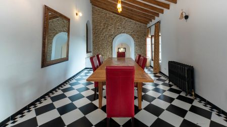 77 Carrer Joan de Saridakis, Palma de Mallorca, Balearic Islands 07015 - Photo 4