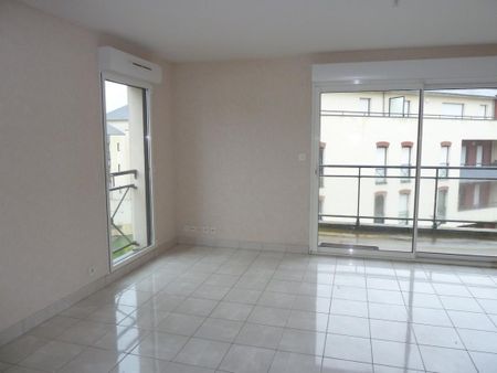 Appartement T3 à louer Saint Gregoire - 60 m² - Photo 2