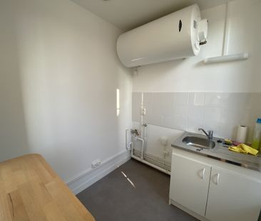 Location Appartement 2 pièces 39m² VILLENEUVE LE ROI 94290 - Photo 1