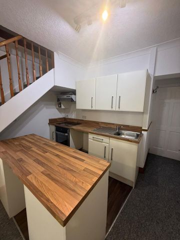1 bedroom terraced house to rent - Photo 5