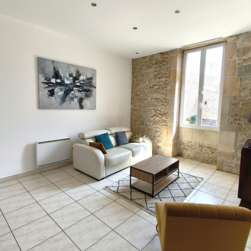 Location Appartement 2 pièces 47m² NIMES 30900 - Photo 1