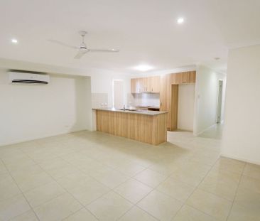 Modern & Low-Maintenance Duplex in Prime Brassall Location ($500/we... - Photo 3