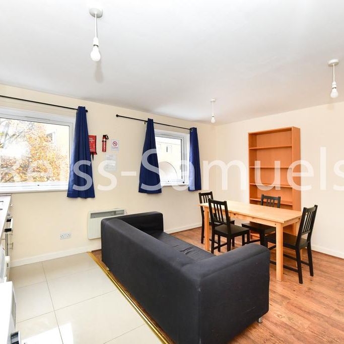 5 bedroom terraced house to rent - Photo 1