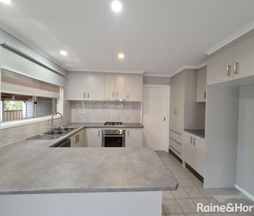 AS GOOD AS NEW - Photo 6