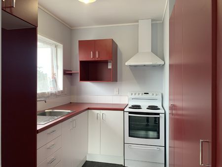 Unit 3, 9 Alston Avenue, Kelston, Auckland - Photo 3
