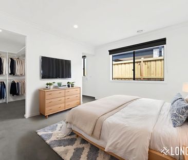 6 Tipperary Drive, Rockbank, Vic 3335 - Photo 4