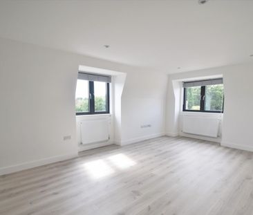 Francis Court, Chiltern Avenue, Amersham,HP6 - Photo 6