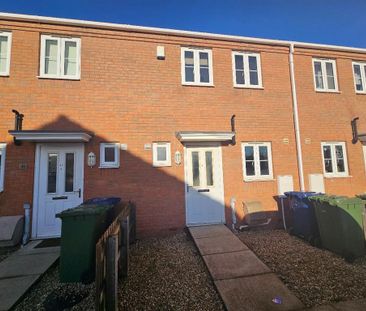 2 bedroom terraced house to rent - Photo 4