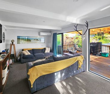 Spacious 5 Bedroom - Photo 1