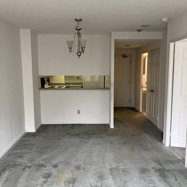 For Lease - 7 Bishop Avenue Unit# 309, Toronto, Ontario - Photo 1