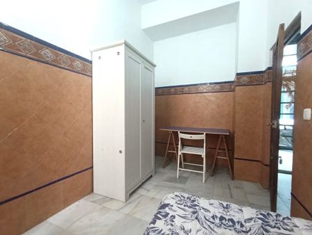 Calle Castellar, Sevilla, Andalusia 41003 - Photo 4