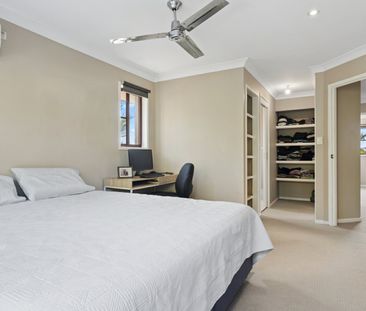 1/107-111 Greenacre Drive, Parkwood QLD 4214 - Townhouse For Rent |... - Photo 5