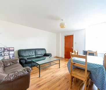 6 bed maisonette to rent in Dinsdale Road, Sandyford, NE2 - Photo 1