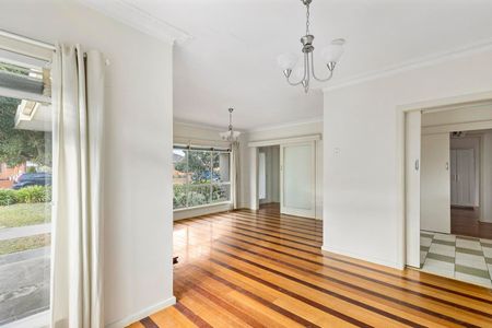 52 Lindenow Street, Reservoir VIC 3073 - Photo 3