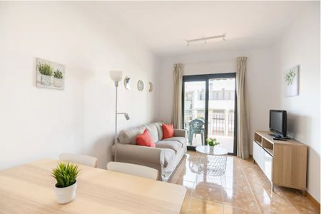 Carrer de Sardenya, Barcelona, Catalonia 08013 - Photo 3