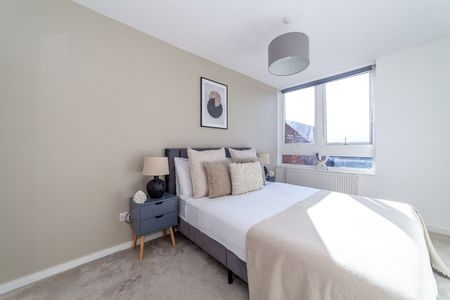 2 Bed Flat, Lugard House, W12 - Photo 4