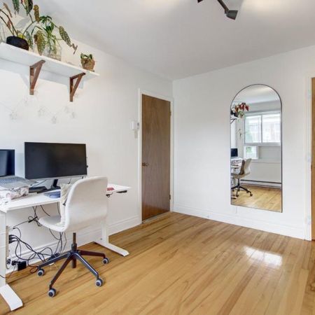 Très grand 4 1/2 lumineux disponible dès maintenant - Photo 3