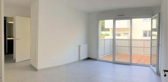 Location Appartement 2 pièces 38m² CASTANET TOLOSAN 31320 - Photo 2