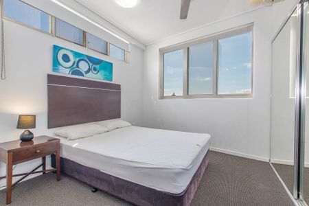 61/2 Kingsway Pl, Townsville - Photo 4