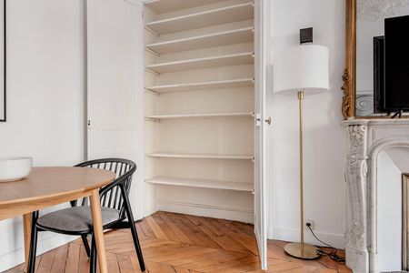 Rue de Berri - Photo 2