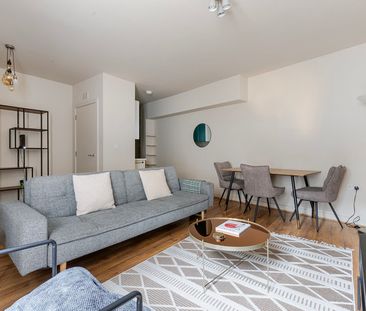 Calvin Street - Photo 3