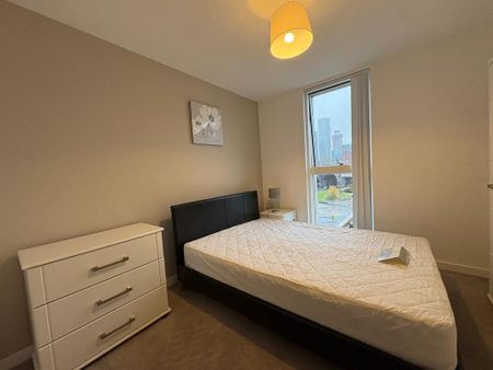 3 bedroom apartment to rent - Photo 4