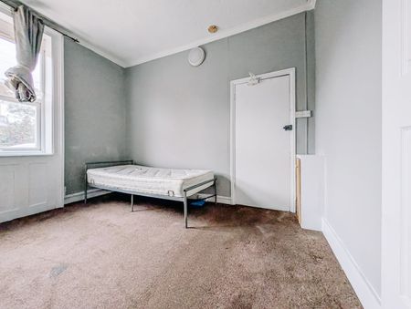 Studio Flat, The Grove, RG1 - Photo 2
