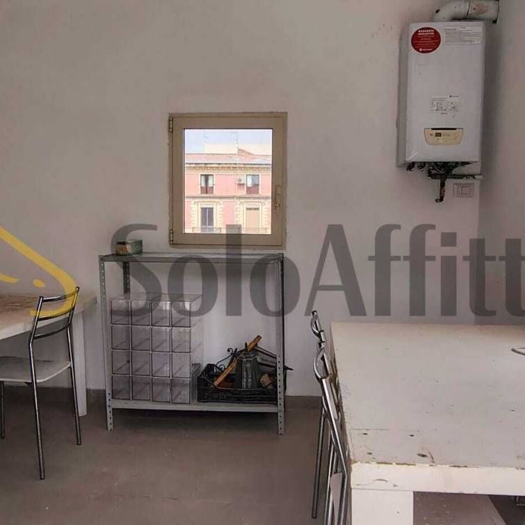 Trilocale via Sangiuliano 26, Centro Storico, Catania - Photo 1