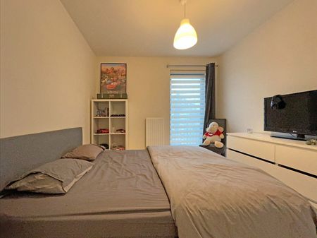 Mooi, recent appartement met twee slaapkamers op centrale locatie te Wommelgem - Foto 4