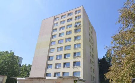 Pronájem pěkného bytu 3+1 v Týništi n. Orl., ul. Okružní. - Fotografie 2