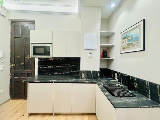 3 room luxury Apartment for rent in Valencia - Photo 1