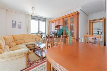 Alquiler de piso en Calle de San Lázaro - Foto 3