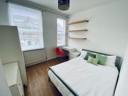 4 bedroom house share to rent - Photo 5