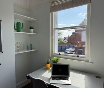 4 bedroom house to rent - Photo 2