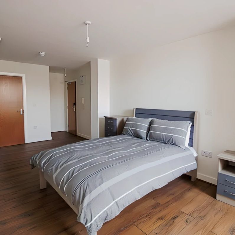 Premier Studio - Photo 1