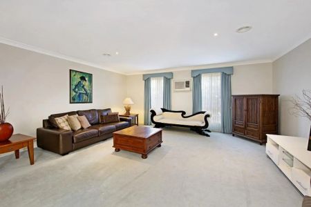 A delightful home unit! - Photo 4