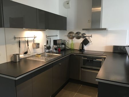 Location Appartement 2 pièces 43m² AIX EN PROVENCE 90ème - Photo 3