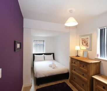 5 bedroom terraced house to rent - Photo 2